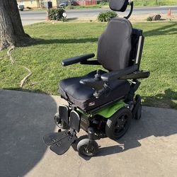 Power Chair Q300 Mini
