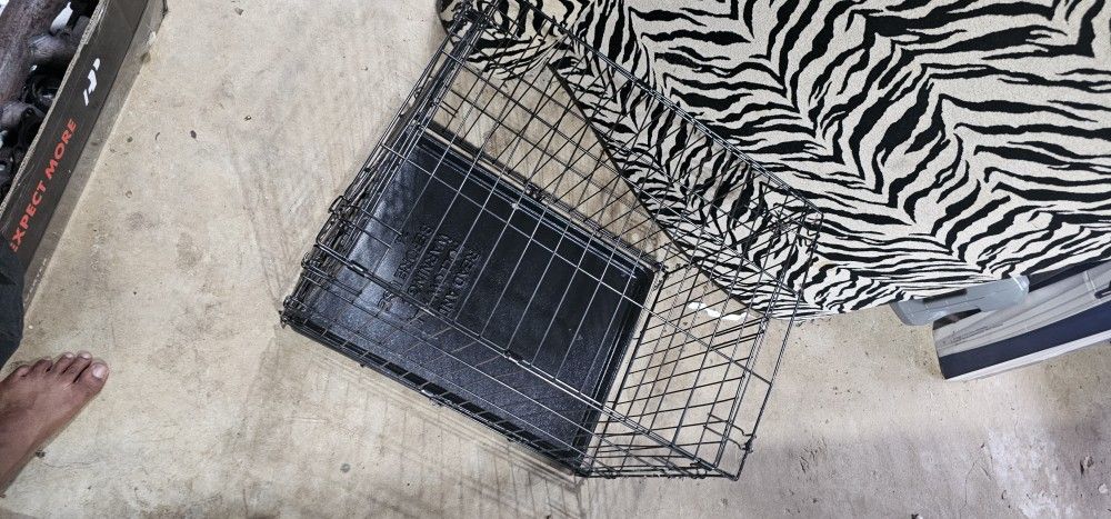 24" Dog Crate
