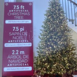 Christmas Tree Pre-lit 7.5ft