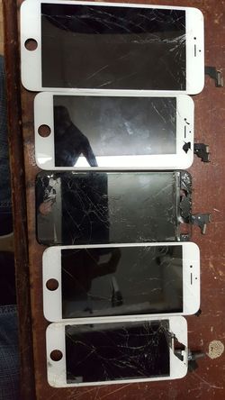 Iphone screens , repaired while you wait