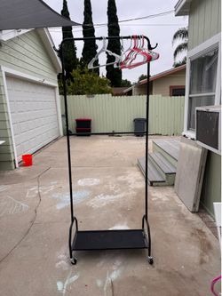 Clothing  rack