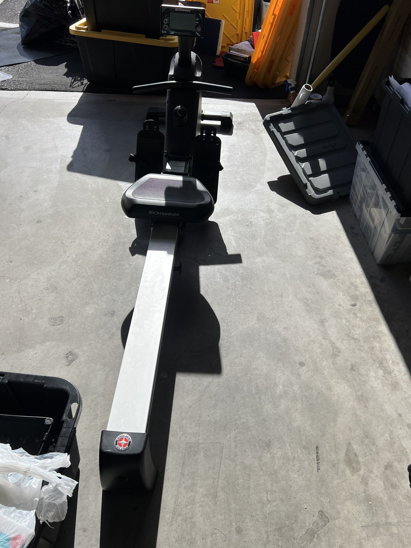 Schwinn Rower Basically new- Moving