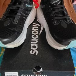 Women's 8.5 Saucony 