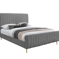 Zara Velvet Grey King Bed (3 Boxes)

