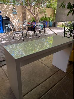 Ikea-Malm Dressing Table