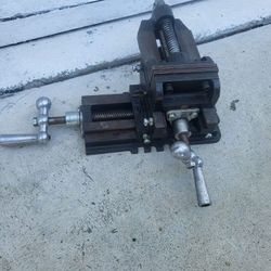 X - Y Cross Slide Drill Vise