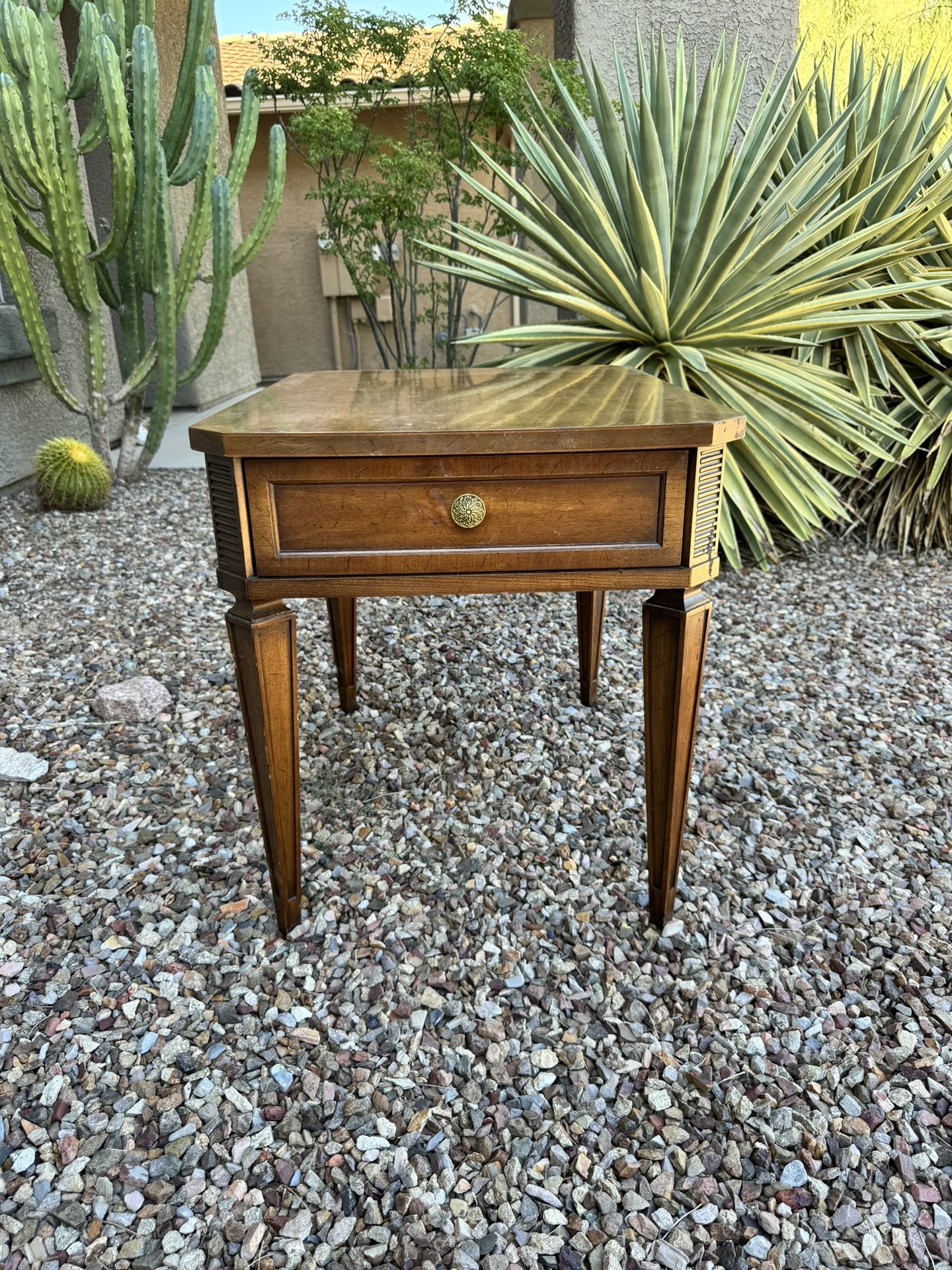 Mid Century Mod Drexel Side Table
