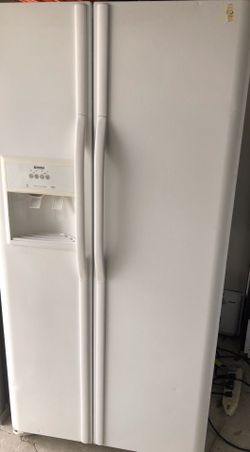 Frigidaire side by side refrigerator