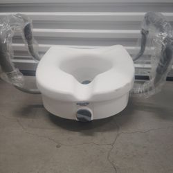 Lifted Toilet Seat With Side Handles 