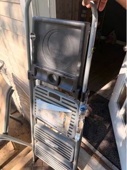Step Ladder
