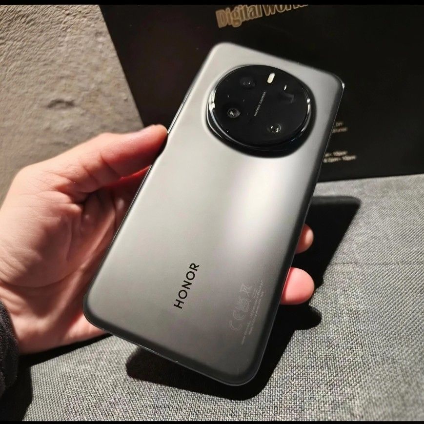 Unlocked HONOR magic 7 pro (read desc. First)