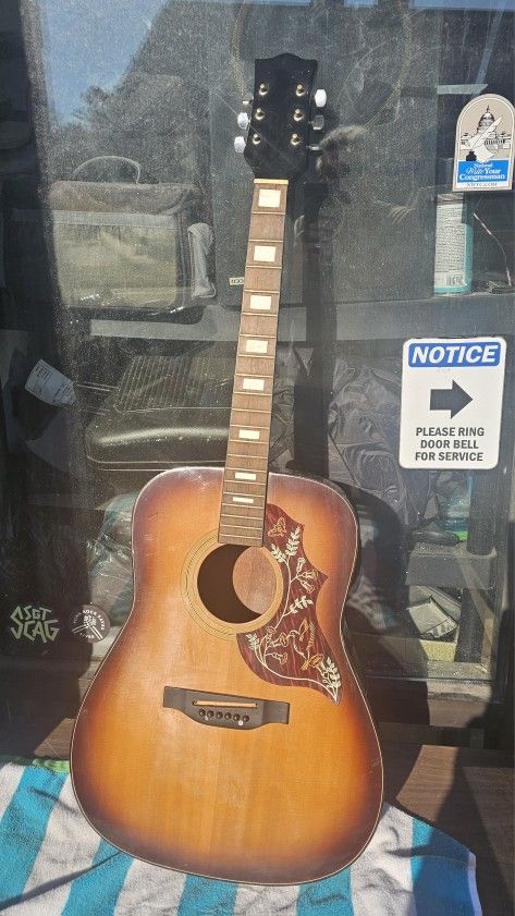 Vintage 1970's Gibson? Sunburst Hummingbird Acoustic Guitar