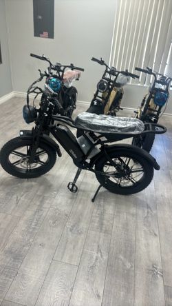 Moped style Ebike hydraulic brake electric bike