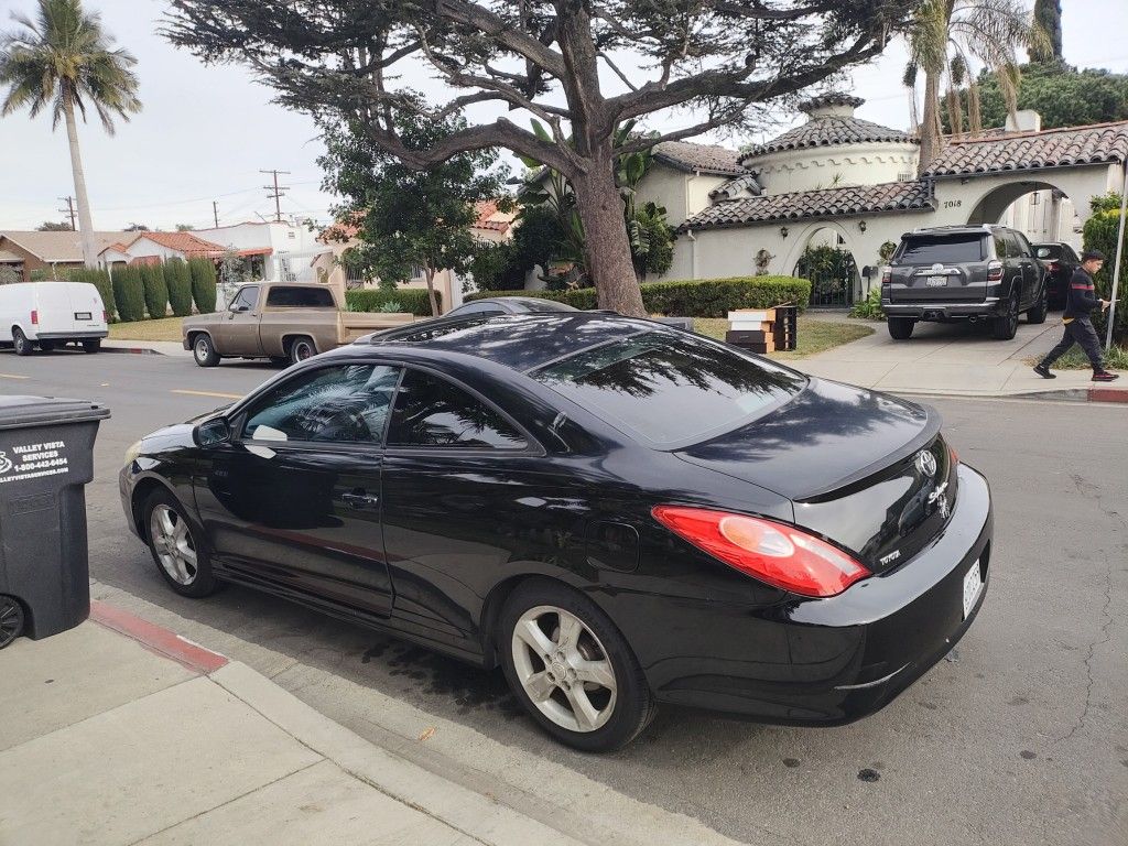 2004 Toyota Solora