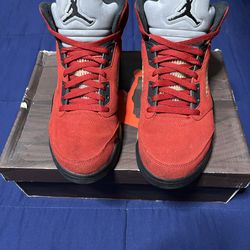 Jordan 5 Retro Raging Bull 2021  Size 9