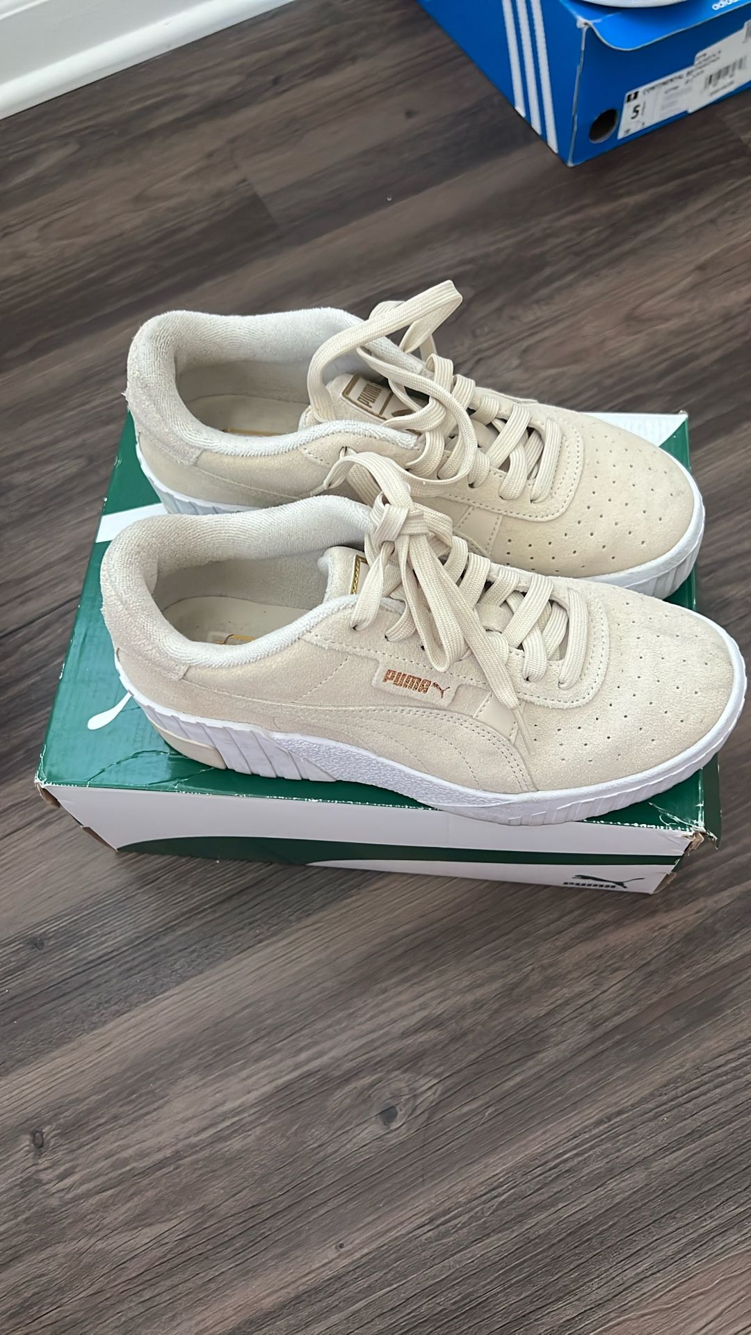 Women's suede puma