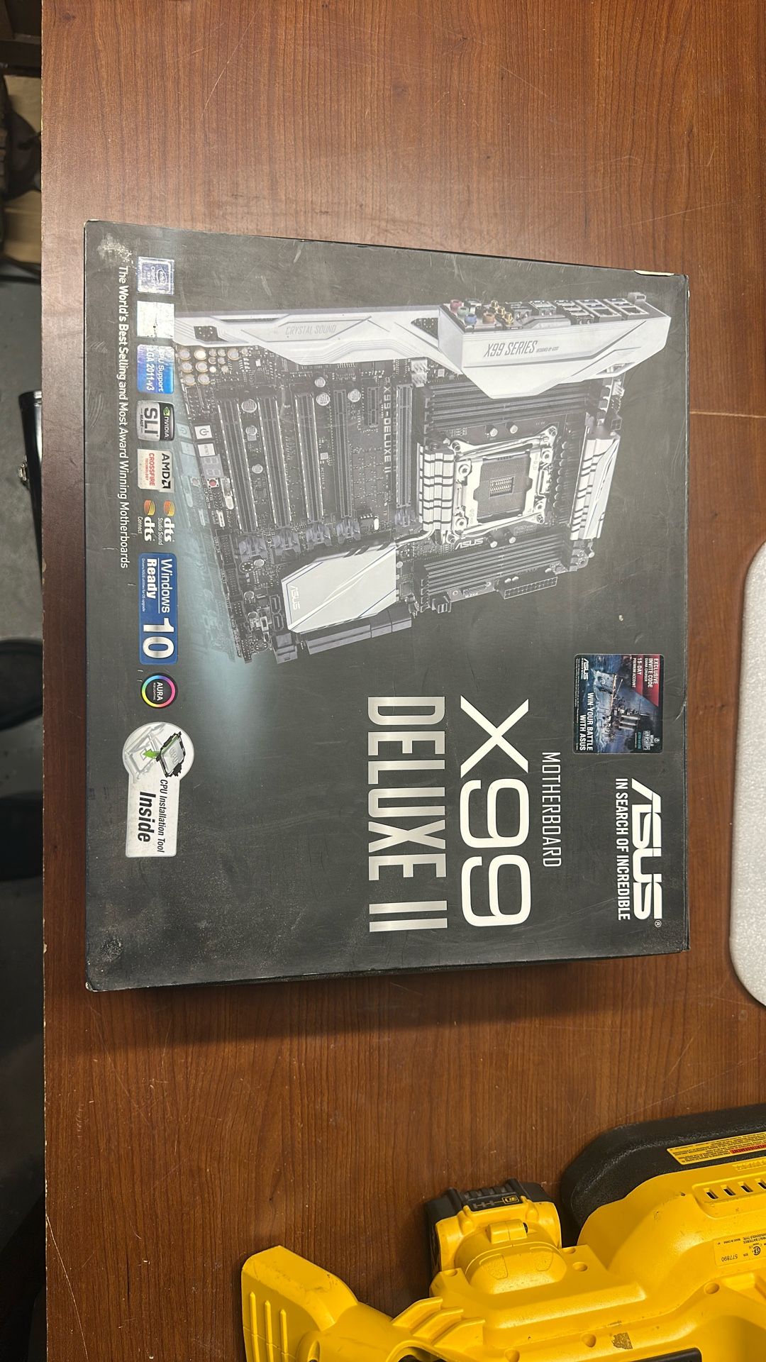 X99 Asus Deluxe II Motherboard
