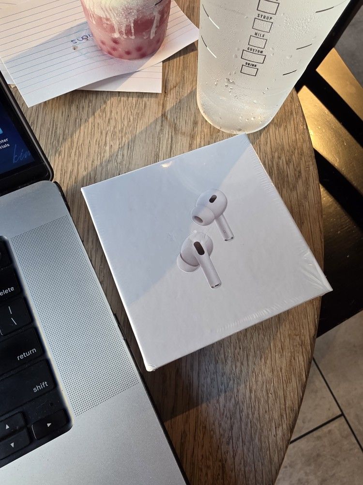 Apple AirPods Pro (2nd Generation) Wireless Ear Buds with USB-C Charging