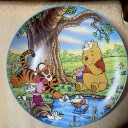 Winnie The Pooh Collectible Plate