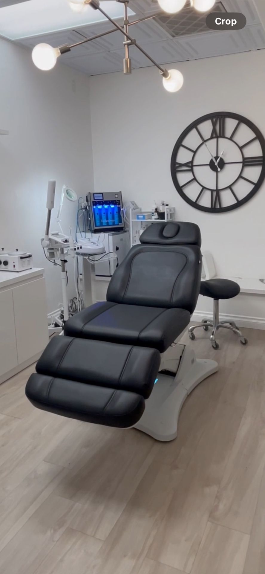 Treatment Chair/Bed Esthetician, Lash Artist, Tattoo Artist, PMU