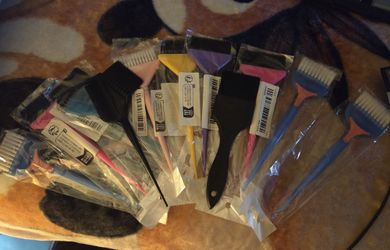 Hair Dye Bruhes For Sale!