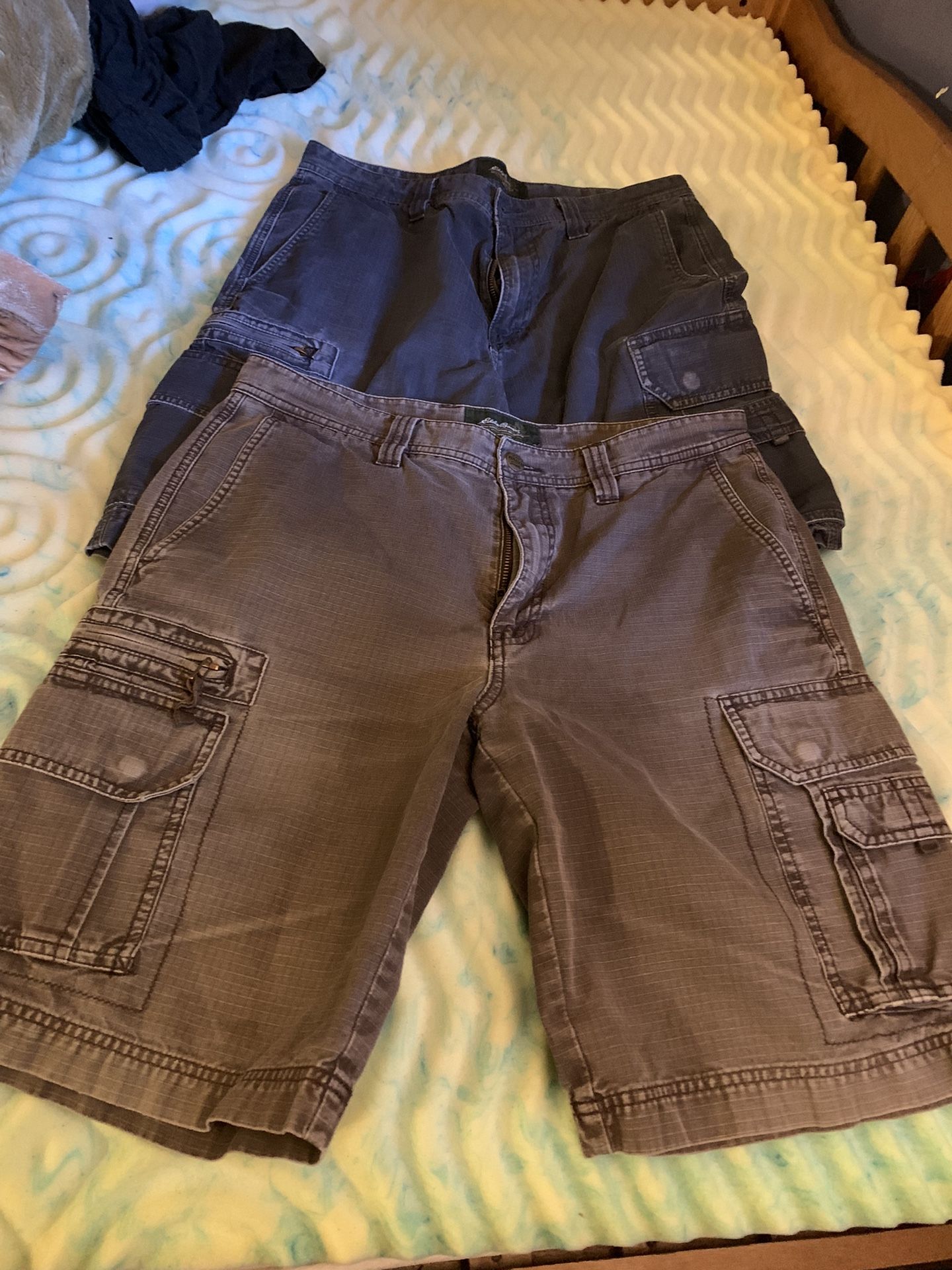 Teen Boy Cargo Shorts 🩳 Size 32