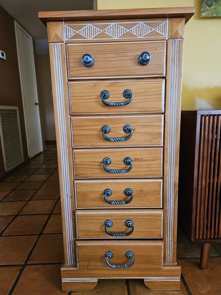 6 Drawer jewelry amoir