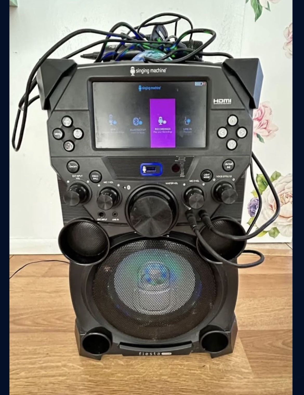 Fiesta karaoke machine rollable