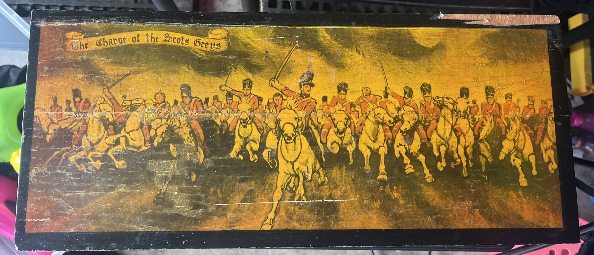Scots Of The Grays Box With Legs