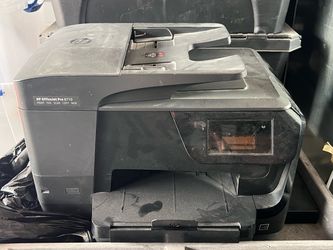 USED HP OfficeJet Pro 8710 $100 OBO  Works Great! Storage kept.