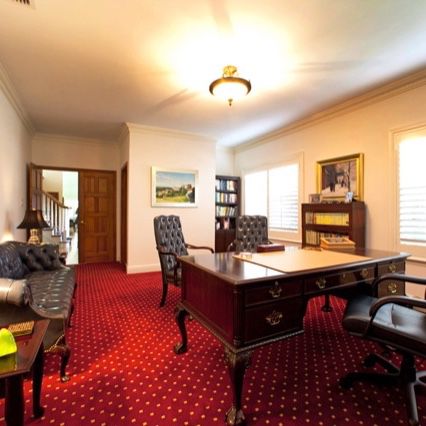 JUDGE’s LATE 20th CENTURY CHIPPENDALE BALL & CLAW MAHOGANY DESK