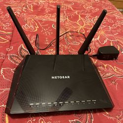 Net gear Nighthawk AC2100 Smart WiFi Router 