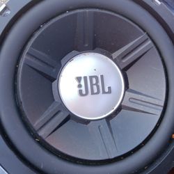 JBL Subwoofer 