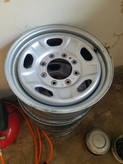 f-250 17'' 8 lug wheels