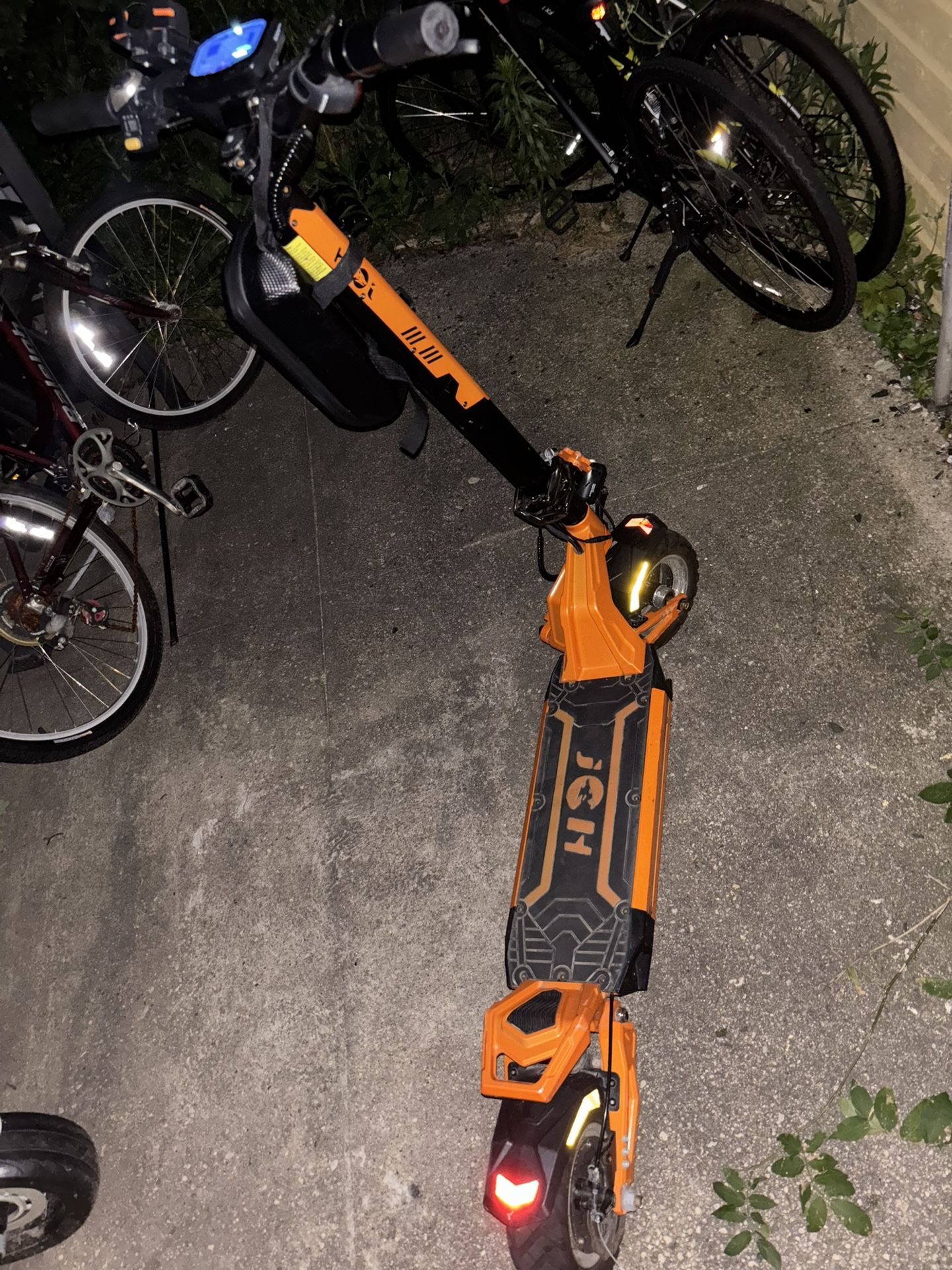 JGH X5 Ultra Dual Battery Motor With Charger