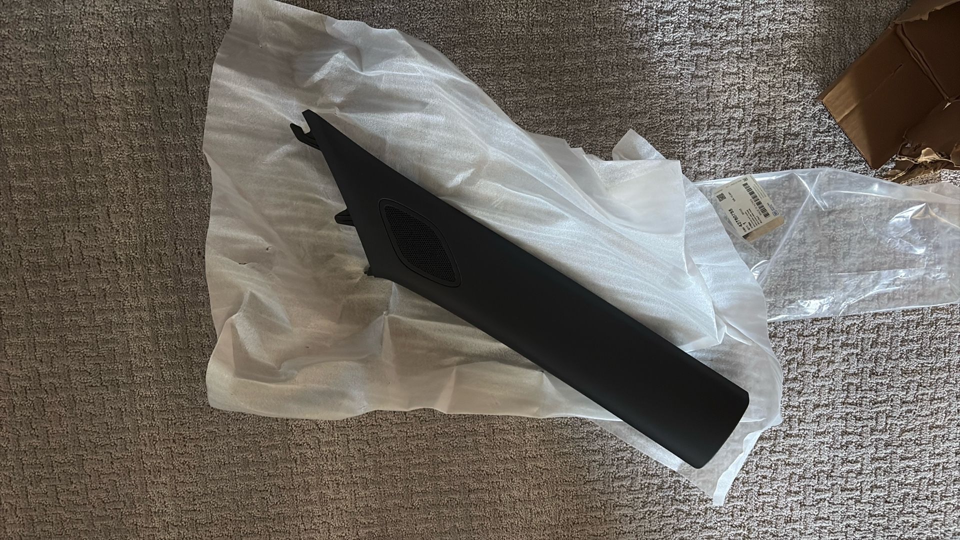 Trailblazer Windshield Molding 