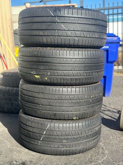 SET OF TIRE 285 45 20 PIRELLI 85% LIFE