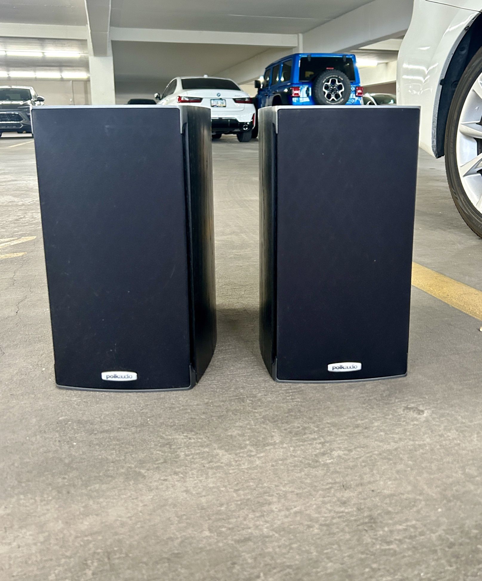 Polk Audio Power Port bookshelf speakers 