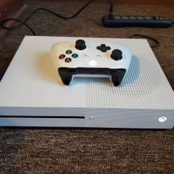 Xbox One Series S 