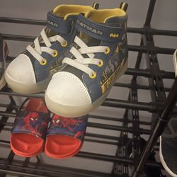 Batman Size 6c Shoes