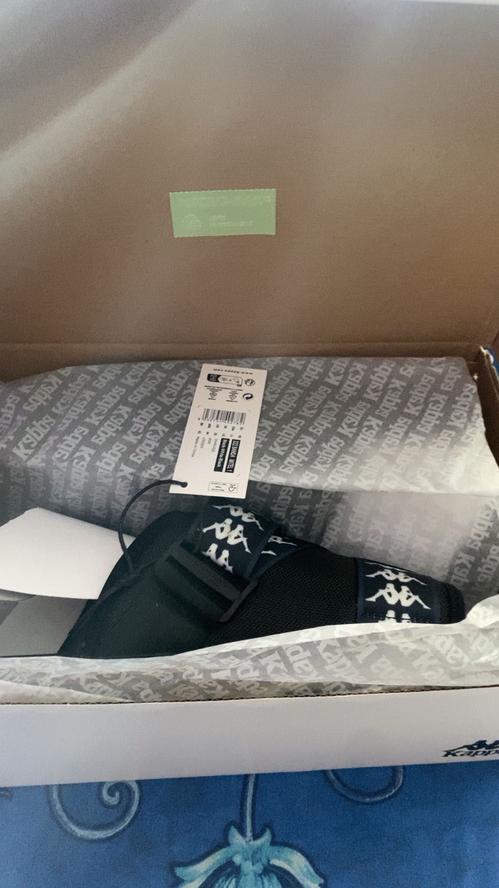 BRAND NEW KAPPA SLIDES (SIZE 11) FITS 10.5