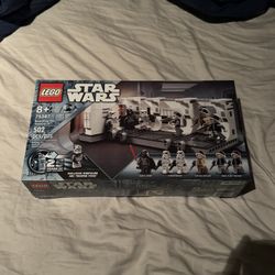 Lego boarding the Tantive iv