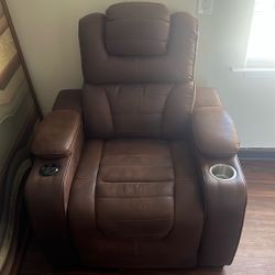 Bluetooth Recliner 