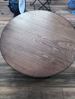 1 Coffee Table And Two Side Tables 