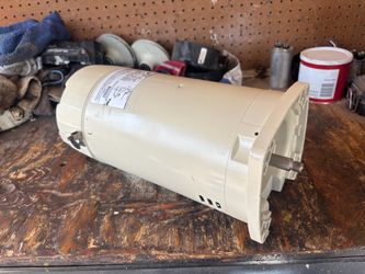 Pool motor