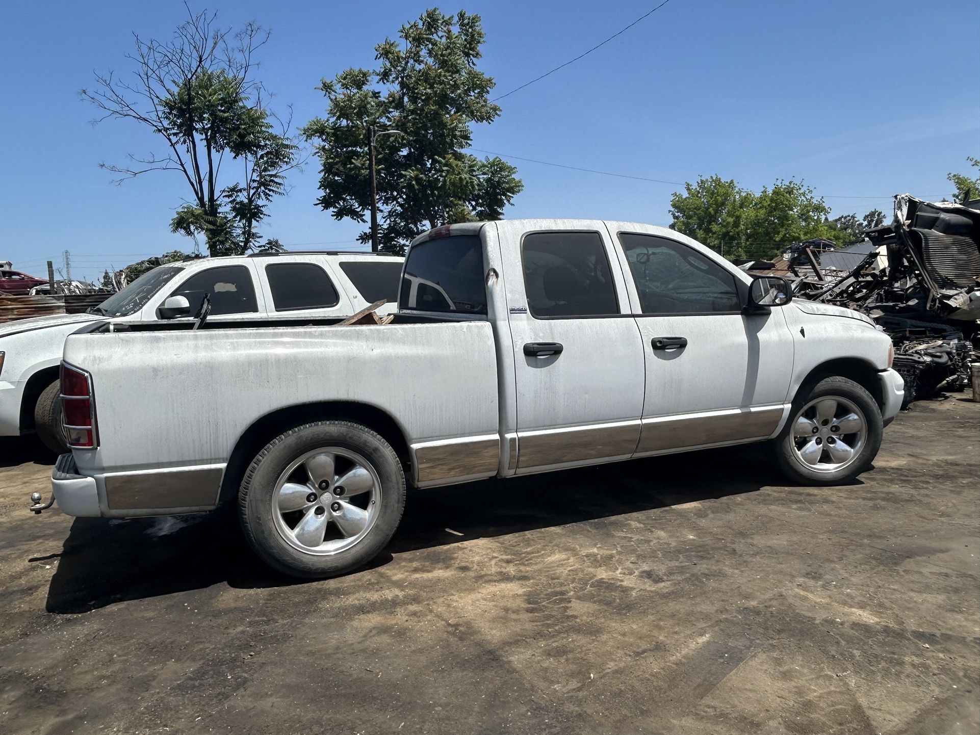 2002 Dodge Ram 1500 For Parts Only 