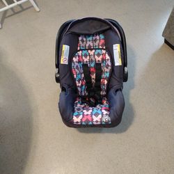 Infant Baby Trend Car Seat. 