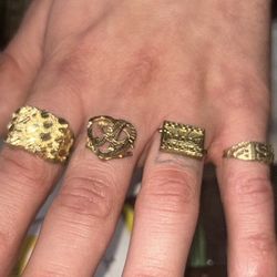 10k Gold Broken Rings