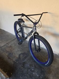 Throne the goon xl