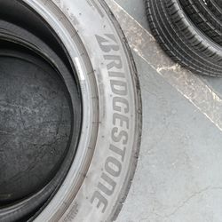 2 llantas 255 50 R19 Bridgestone Alenza